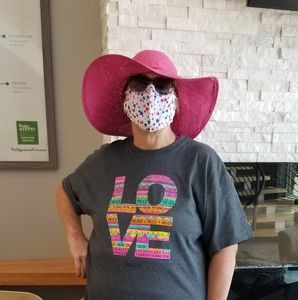 Meet your Posher, Sandy